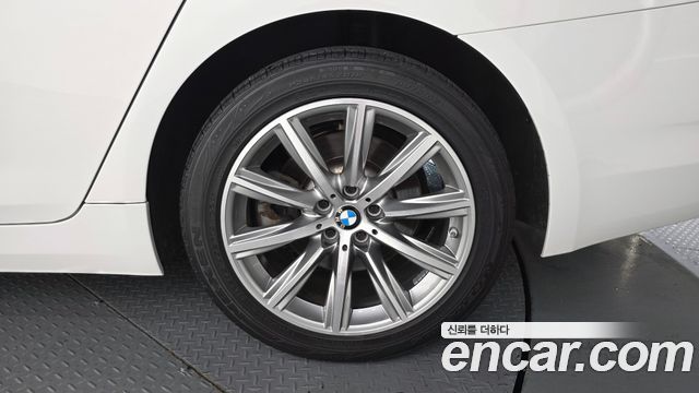 BMW 5 Series (G30) 520i Luxury 2018 — фото 21
