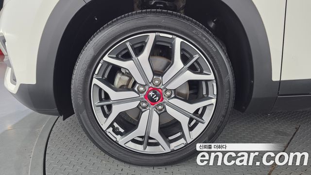 Kia Seltos Gasoline 1.6 Turbo 2WD Signature 2021 — фото 5