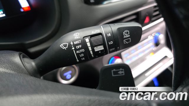 Hyundai Kona Electric Premium 2019 — фото 18