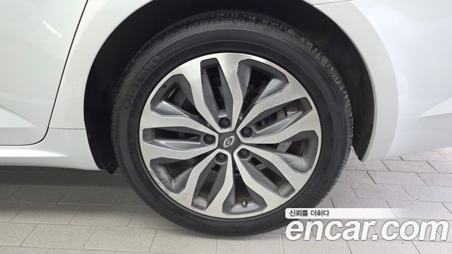 Renault Korea SM6 1.5 dCi SE 2017 — фото 27