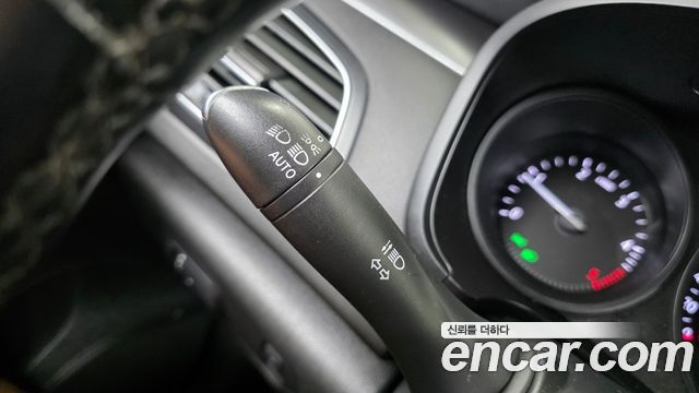 Renault Korea SM6 1.5 dCi SE 2017 — фото 36