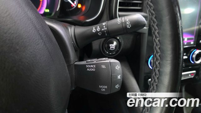 Renault Korea QM6 Diesel 2WD LE 2017 — фото 16