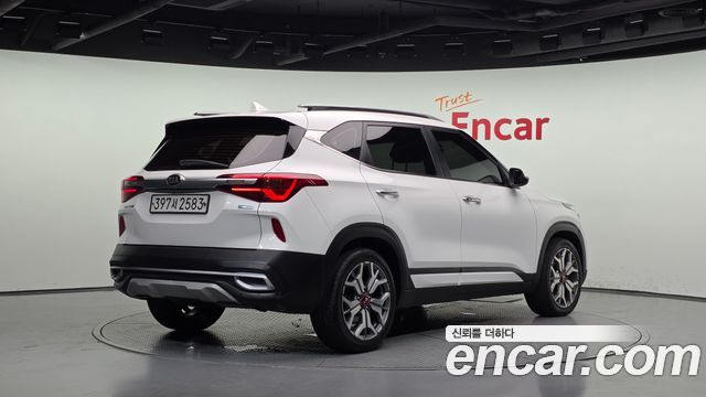 Kia Seltos Diesel 1.6 2WD Noblesse 2020 — фото 2