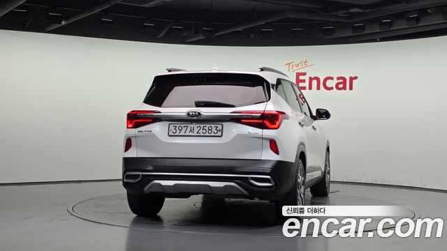 Kia Seltos Diesel 1.6 2WD Noblesse 2020 — фото 4