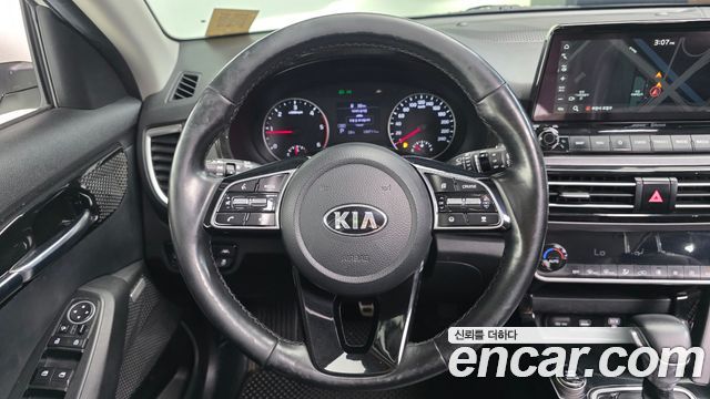Kia Seltos Diesel 1.6 2WD Noblesse 2020 — фото 13