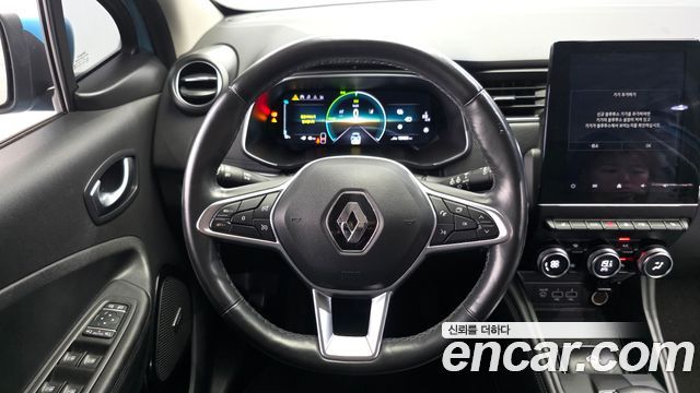 Renault Korea Zoe Intens 2021 — фото 13