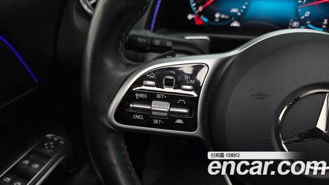 Mercedes-Benz GLB-Class (X247) GLB220 2021 — фото 35