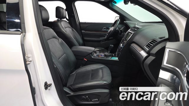 Ford Explorer 2.3 Limited 4WD 5th 2016 — фото 11