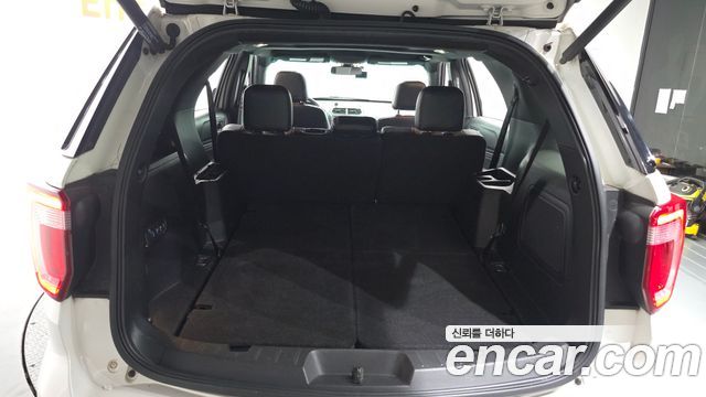 Ford Explorer 2.3 Limited 4WD 5th 2016 — фото 20