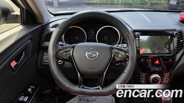 KG Mobility (SsangYong) Tivoli Air Diesel IX 2WD 2016 — фото 13