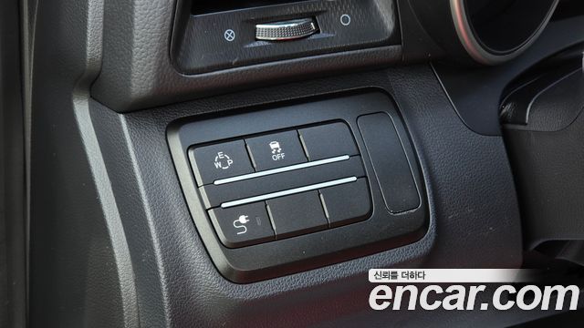 KG Mobility (SsangYong) Tivoli Air Diesel IX 2WD 2016 — фото 18