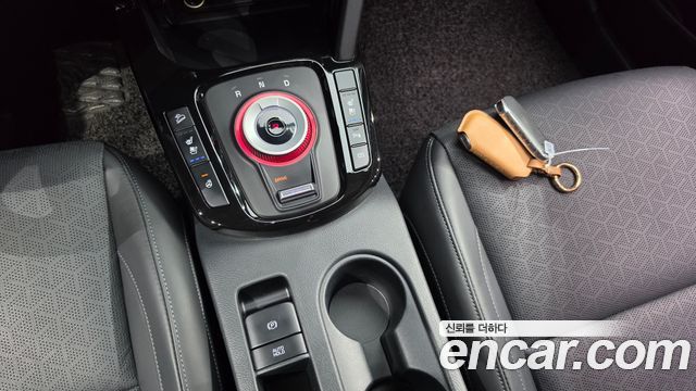 Kia Seltos Gasoline 1.6 Turbo 2WD Gravity 2024 — фото 9