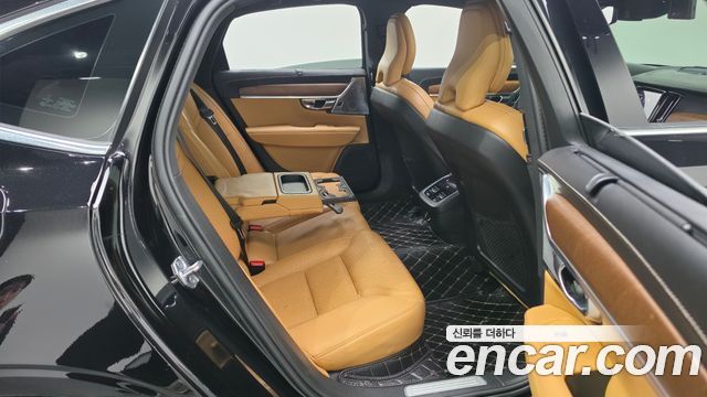 Volvo S90 D5 AWD Inscription 2019 — фото 11