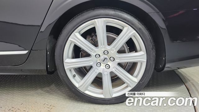 Volvo S90 D5 AWD Inscription 2019 — фото 21