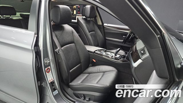 BMW 5 Series (F10) 520d 2013 — фото 10