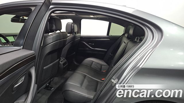 BMW 5 Series (F10) 520d 2013 — фото 12