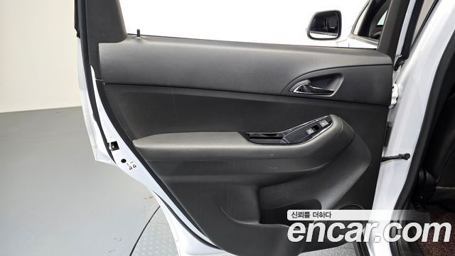 Chevrolet Orlando LPG LT Convenience Pack 2017 — фото 25