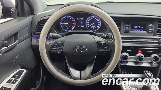 Hyundai Avante (AD) 1.6 Style 2020 — фото 13