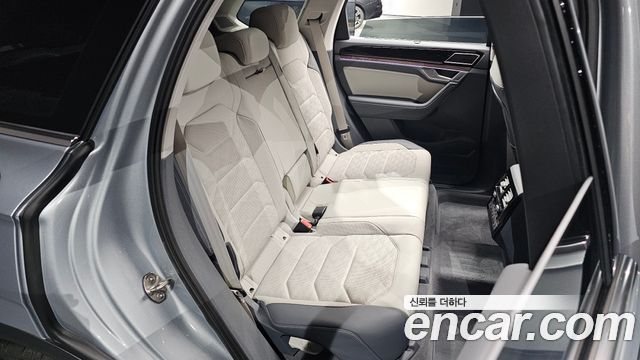 Volkswagen Touareg (III) 3.0 TDI Prestige 2026 — фото 15