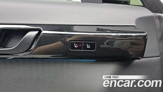 Hyundai Grandeur (GN7) 2,5 Gasoline 2WD Calligraphy 2023 — фото 20