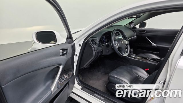 Lexus IS250 Premium XE20 2012 — фото 10