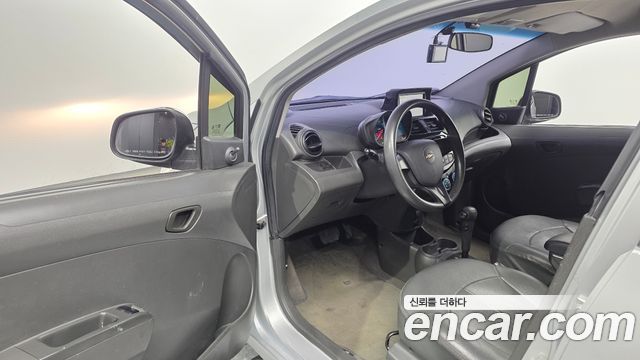 Chevrolet Spark L 2014 — фото 10