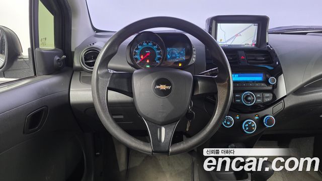 Chevrolet Spark L 2014 — фото 13