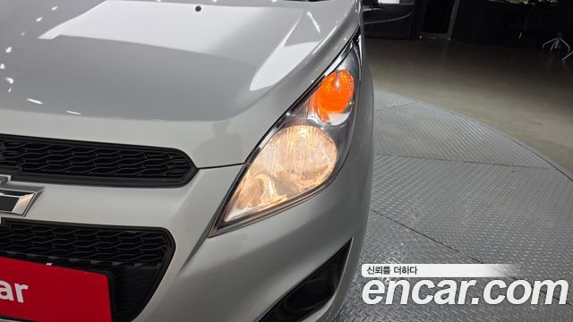 Chevrolet Spark L 2014 — фото 22