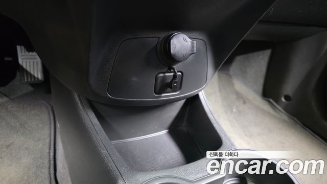 Chevrolet Spark L 2014 — фото 30