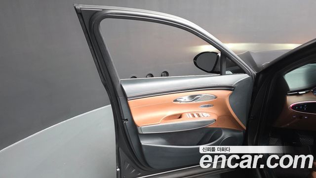 Genesis GV70 2.5T Gasoline AWD 2021 — фото 24