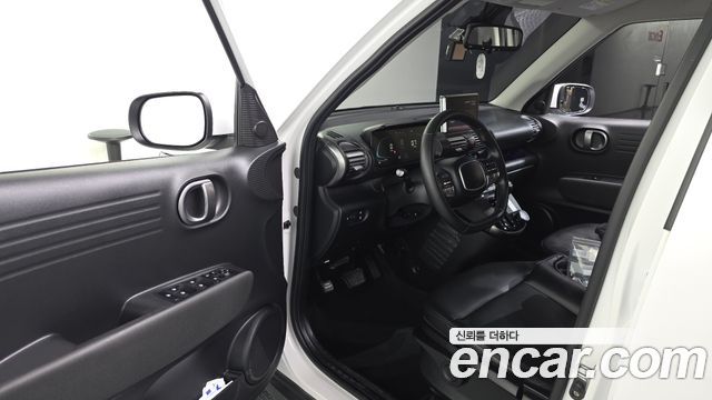 Hyundai Casper The Essential 2023 — фото 10