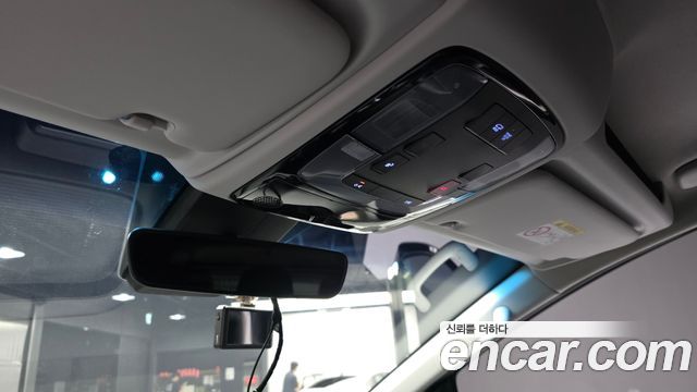 Hyundai Staria Cargo 5-Seater Modern 2022 — фото 19