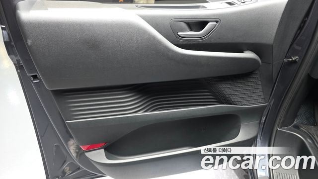 Hyundai Staria Cargo 5-Seater Modern 2022 — фото 25