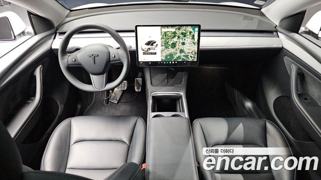 Tesla Model Y RWD 2023 — фото 7