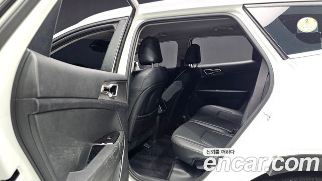 Kia Sportage (V) Diesel 2.0 2WD Prestige 2022 — фото 12