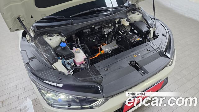 Kia EV6 Long Range Light 2023 — фото 6