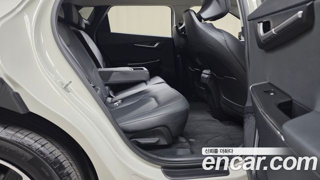 Kia EV6 Long Range Light 2023 — фото 15
