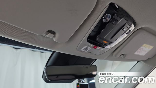 Kia EV6 Long Range Light 2023 — фото 21