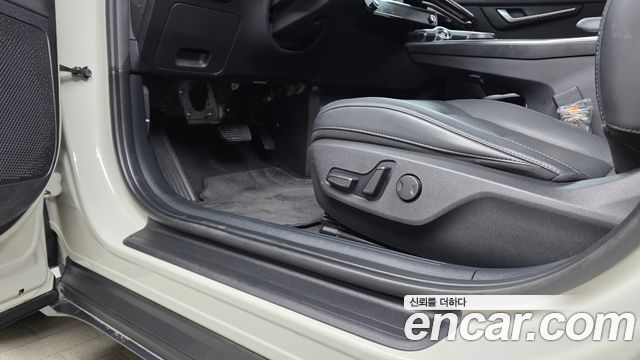 Kia EV6 Long Range Light 2023 — фото 35
