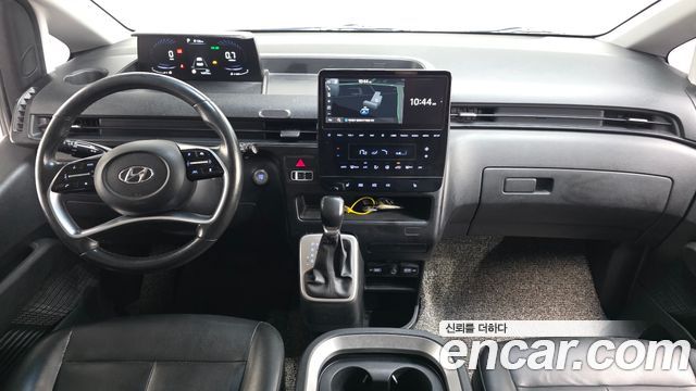 Hyundai Staria Cargo 5-Seater Modern 2022 — фото 7