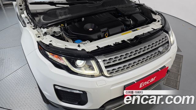 Land Rover Range Rover Evoque 2.0 TD4 SE 2018 — фото 6