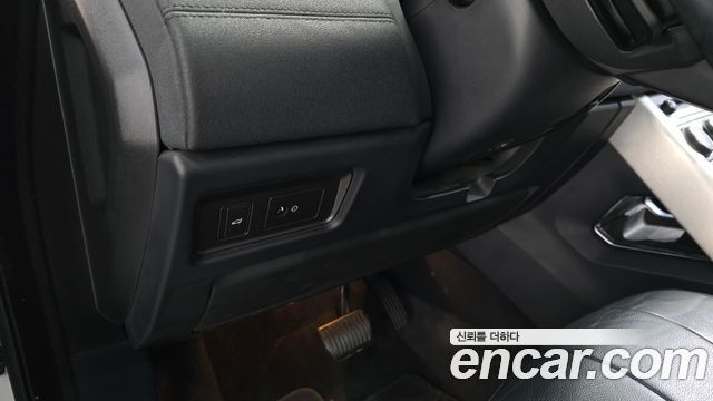Land Rover Range Rover Evoque 2.0 TD4 SE 2018 — фото 14