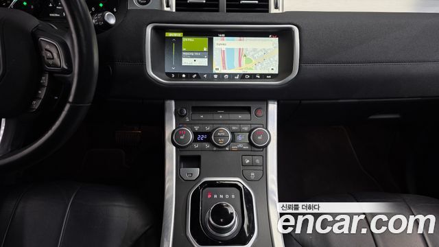Land Rover Range Rover Evoque 2.0 TD4 SE 2018 — фото 15