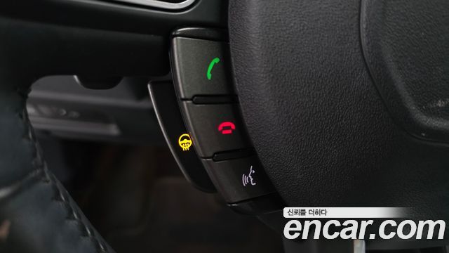 Land Rover Range Rover Evoque 2.0 TD4 SE 2018 — фото 17