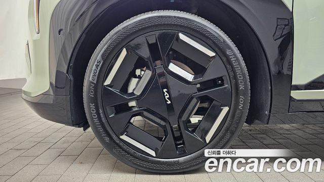 Kia EV3 Long Range 2WD GT Line 2025 — фото 5