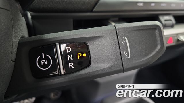 Kia EV3 Long Range 2WD GT Line 2025 — фото 9