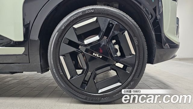 Kia EV3 Long Range 2WD GT Line 2025 — фото 21