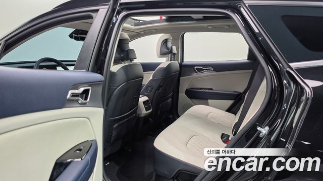 Kia Sportage Hybrid (V) Nobleless 2WD 2023 — фото 11