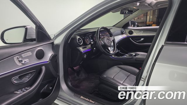 Mercedes-Benz E-Class (W213) E200 Avantgarde 2017 — фото 10