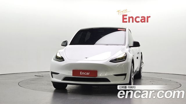 Tesla Model Y RWD 2023 — фото 3